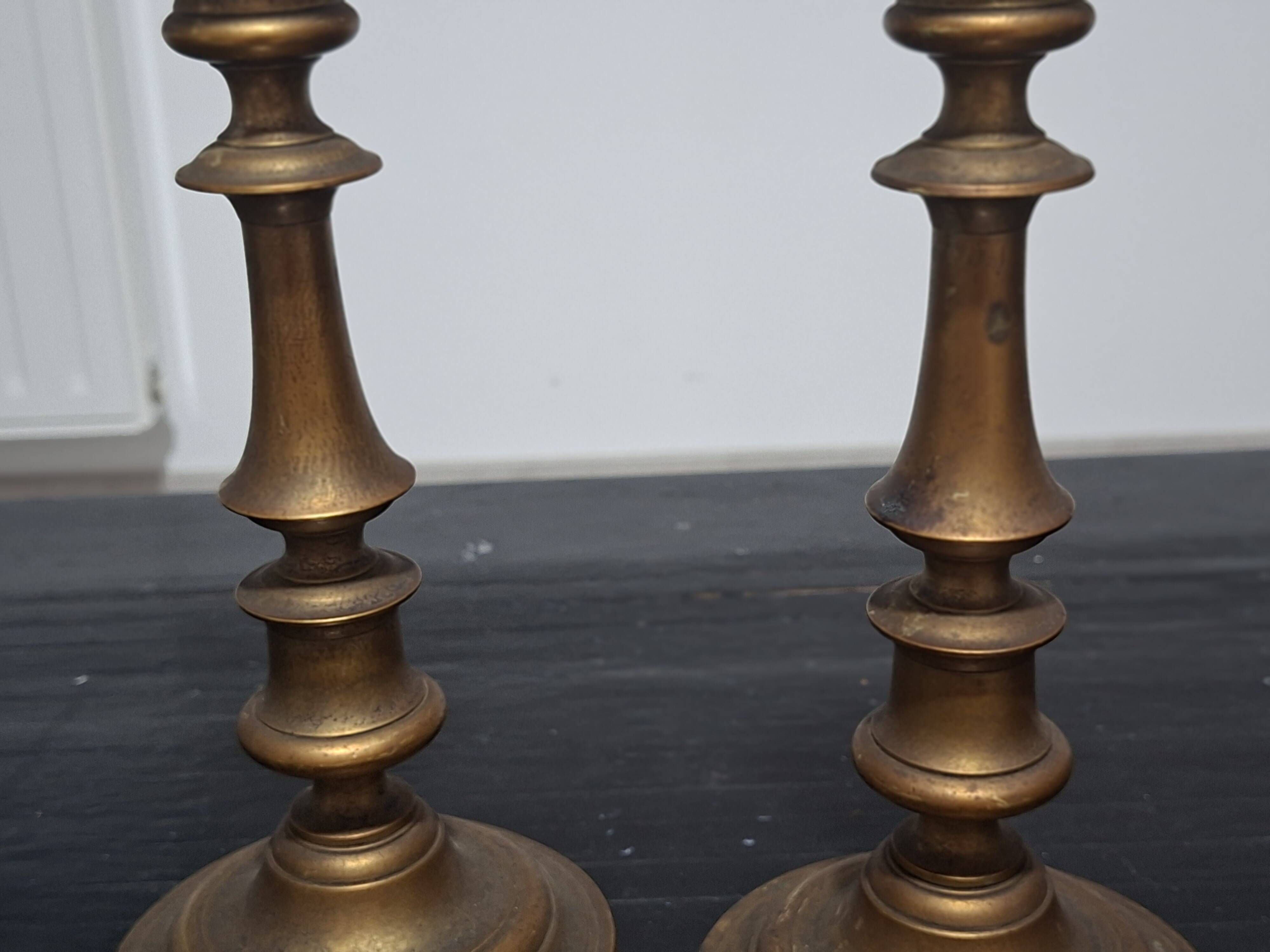 Pair of antique brass candlesticks / Vintage candle holders