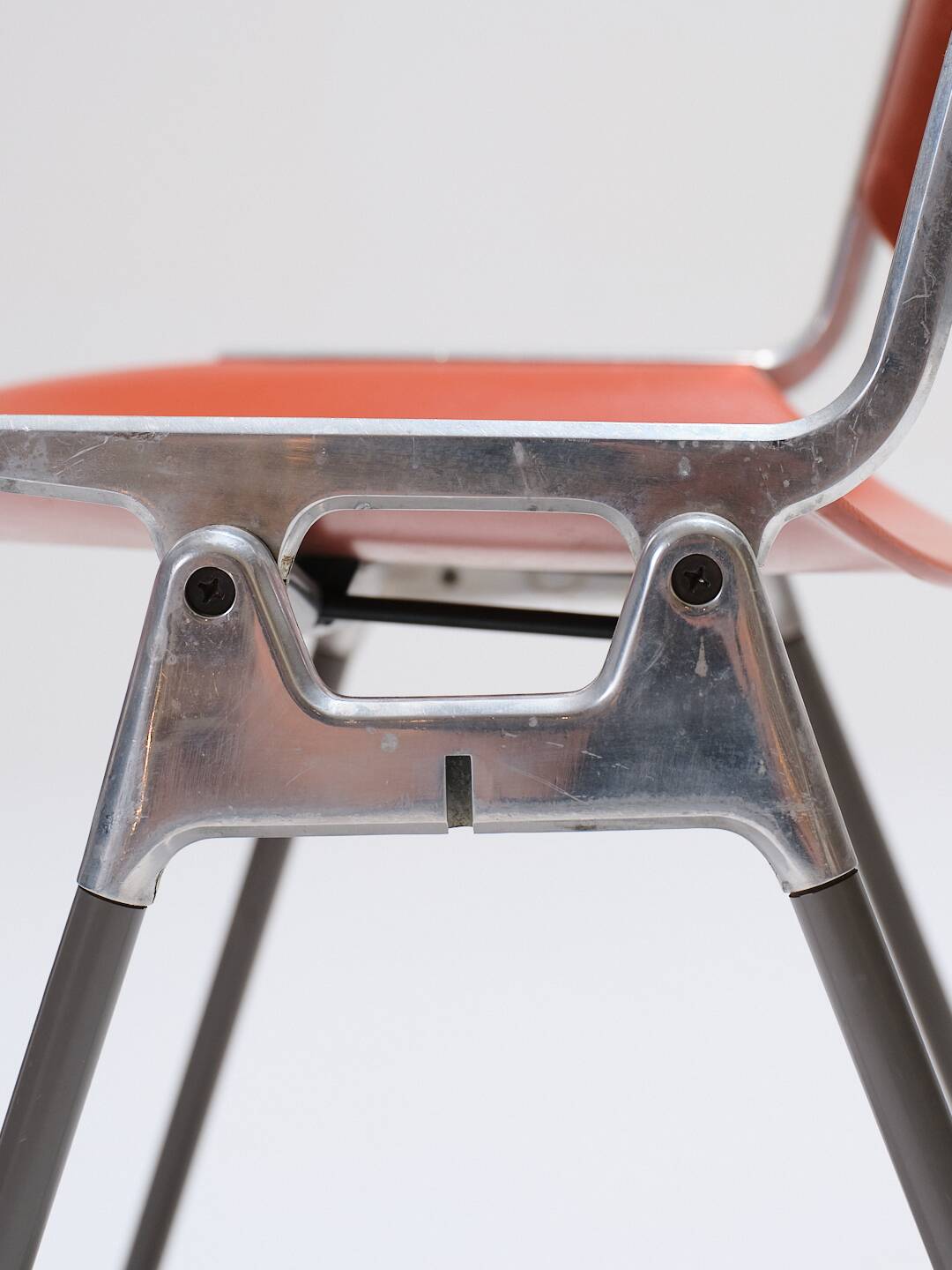 Set de 4 chaises empilables dsc 106 orange, Castelli, G. Piretti, 1970s