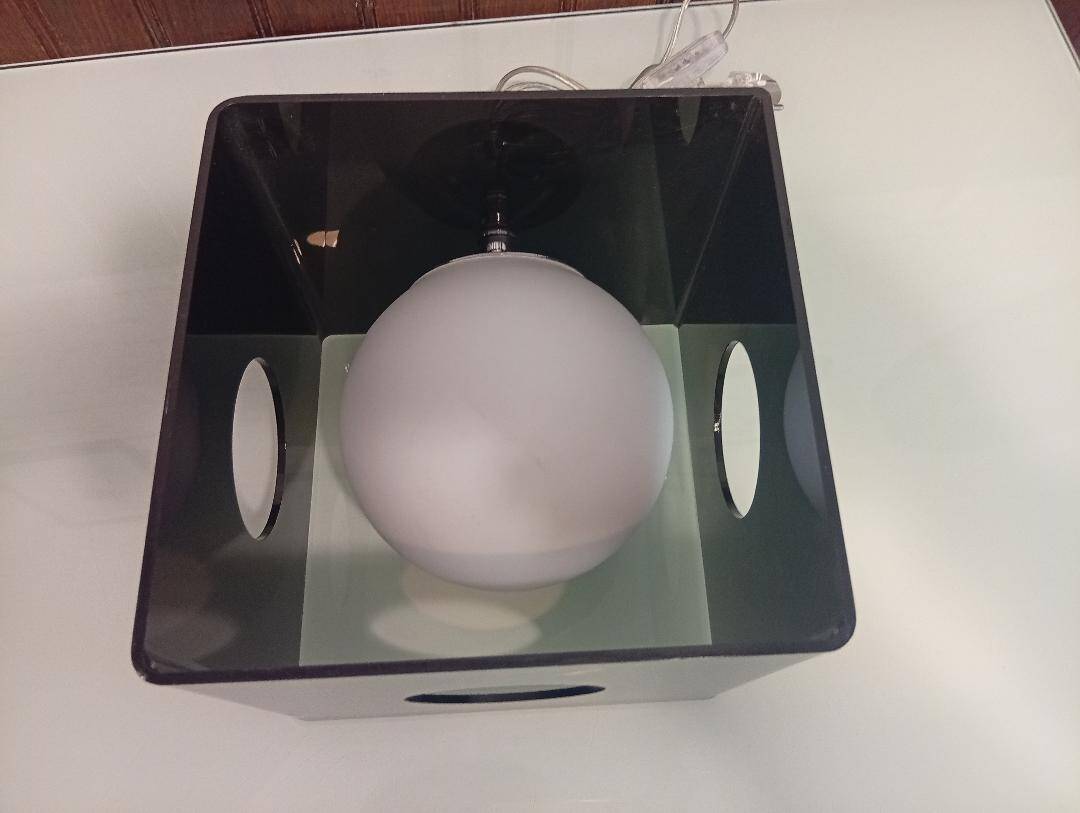 Modern Plexiglass Table Lamp