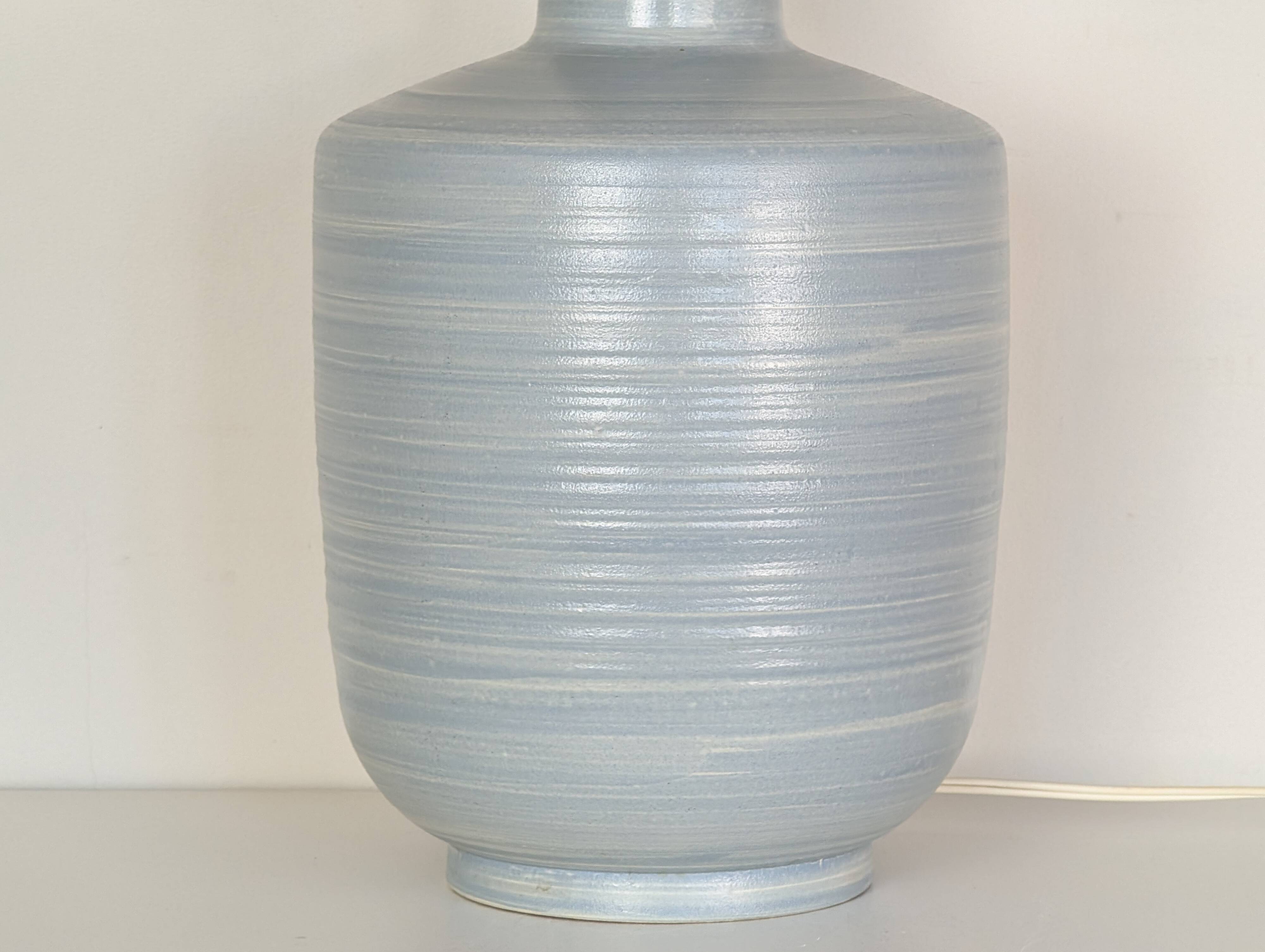 Pied de lampe en céramique