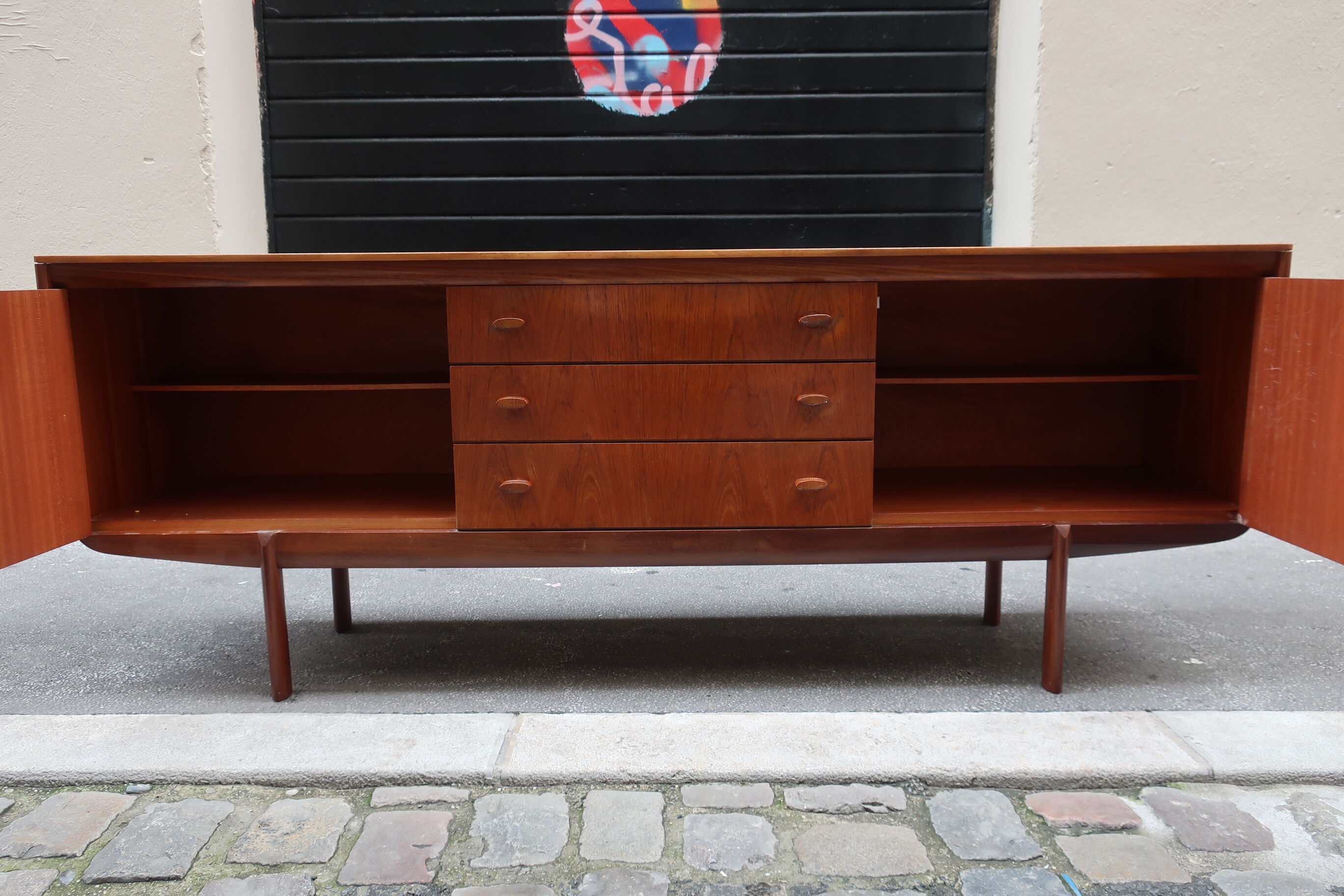 Sideboard in teak