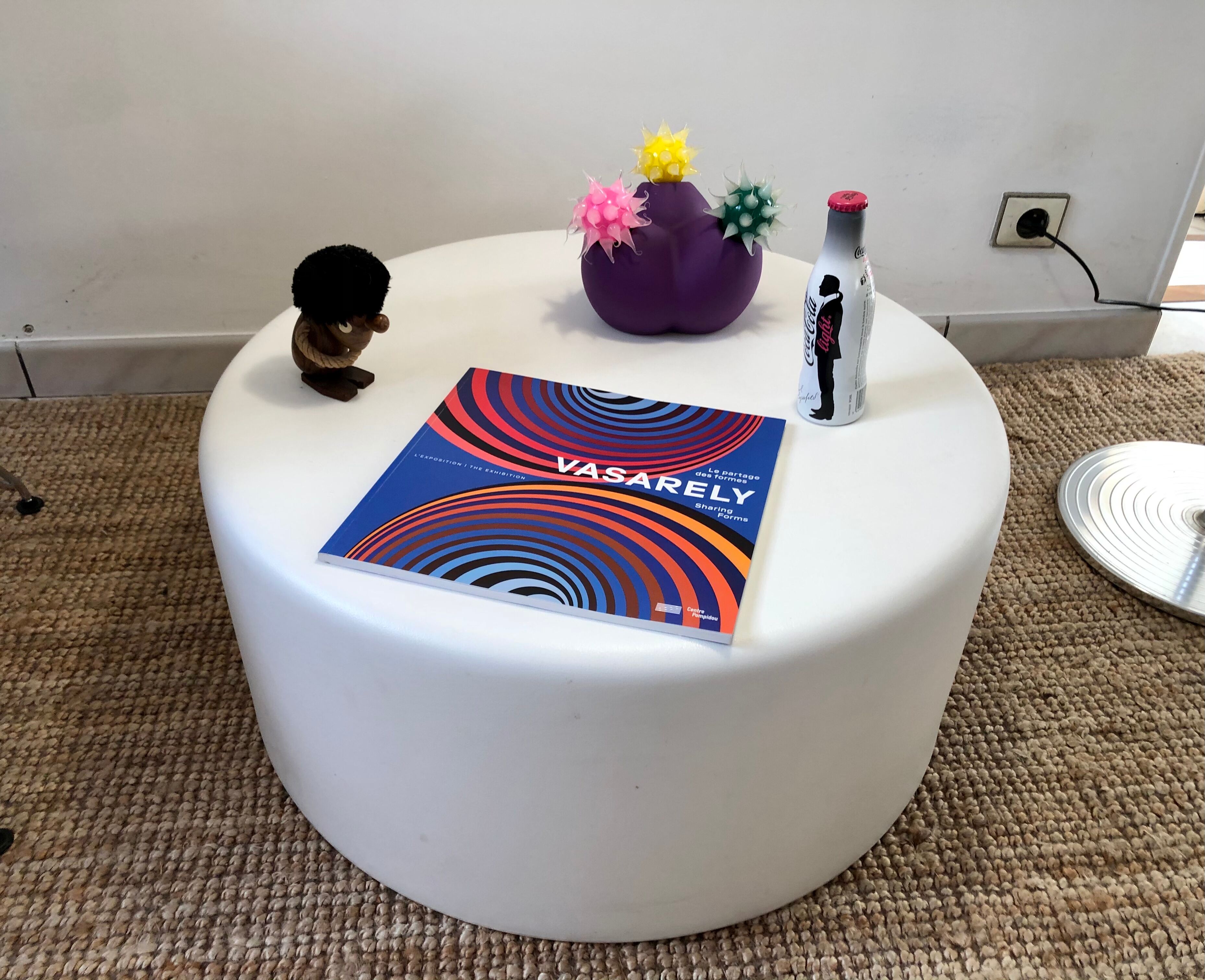 Pedrali WoW design design Claudio Dondoli coffee table - Marco Pocci Polyethylene white