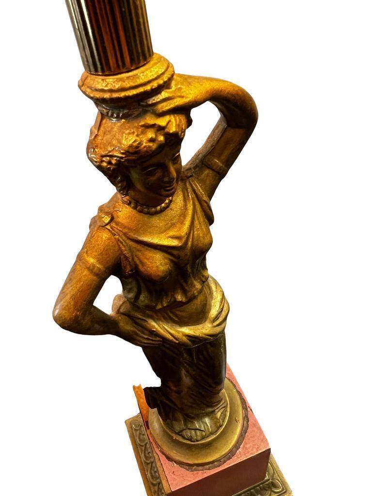 Lampe de table vintage Empire représentant une femme