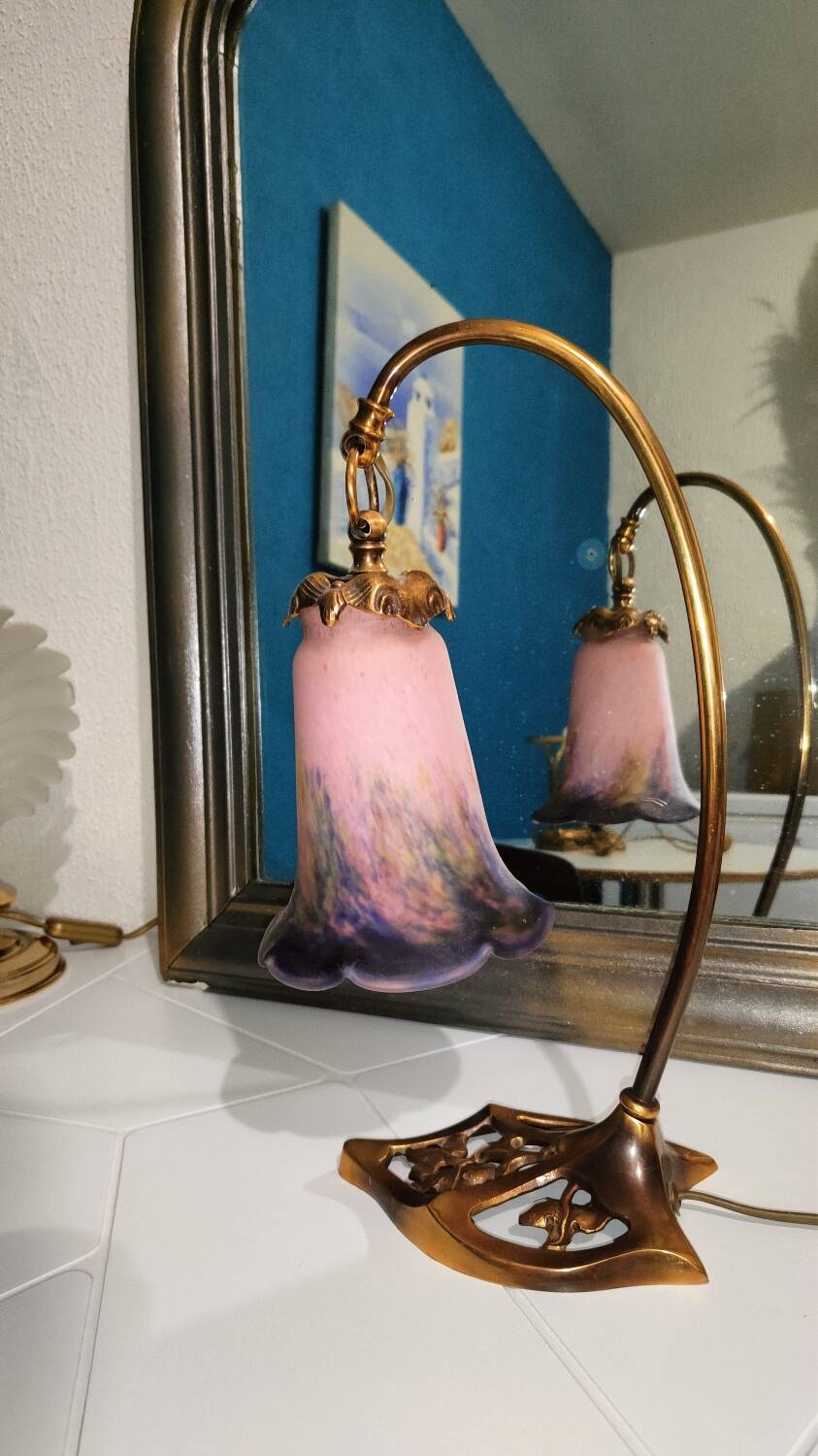 Art nouveau tulip style bronze lamp signed