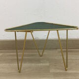 Table tripode perforée