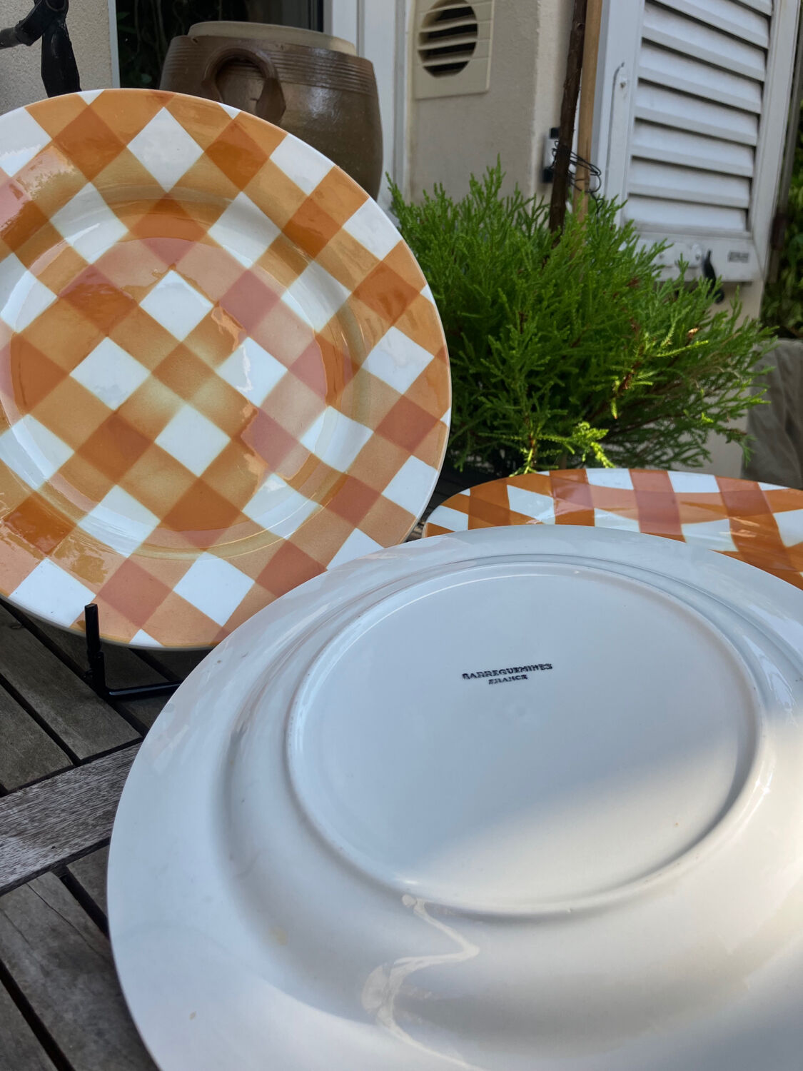 7 vintage dinner plates