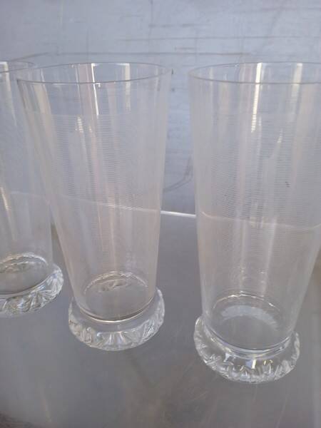Serie 5 verres Daum cristal filigrané