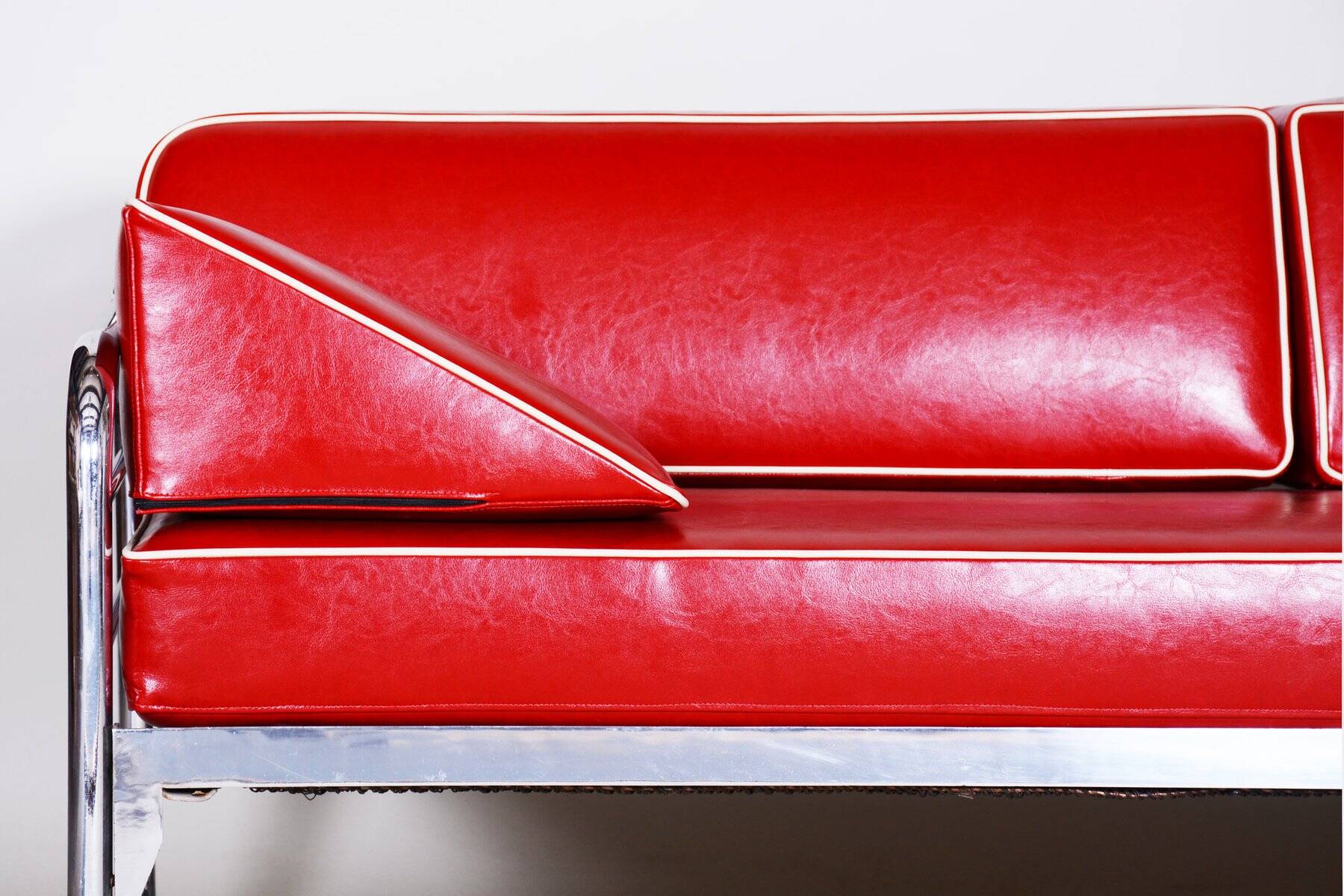 Bauhaus Sofa in Chrome and Leather attributed to Hynek Gottwald, Czech, 1930s
