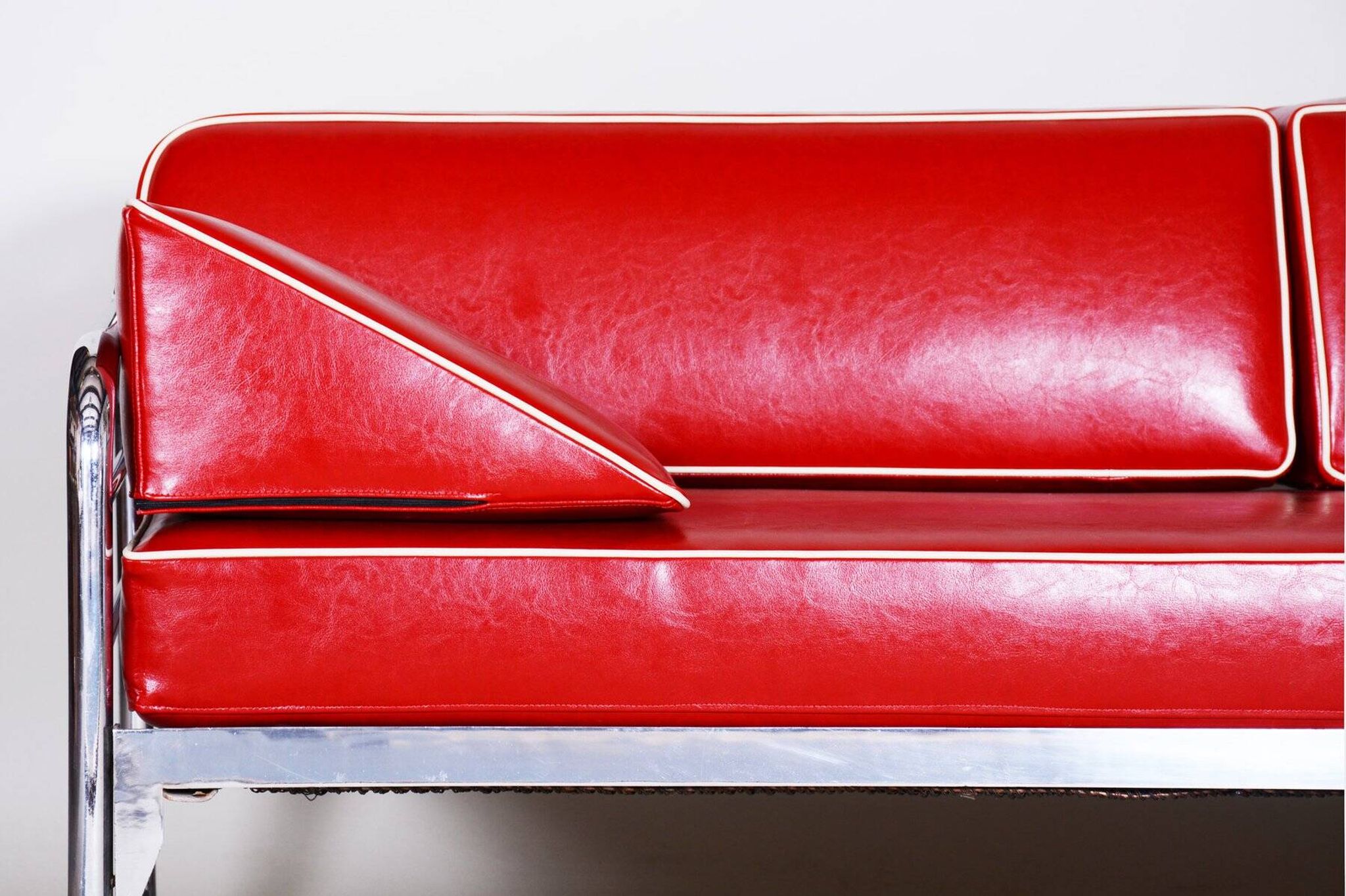 Bauhaus Sofa in Chrome and Leather attributed to Hynek Gottwald, Czech, 1930s