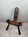 Tabouret tripode brutaliste
