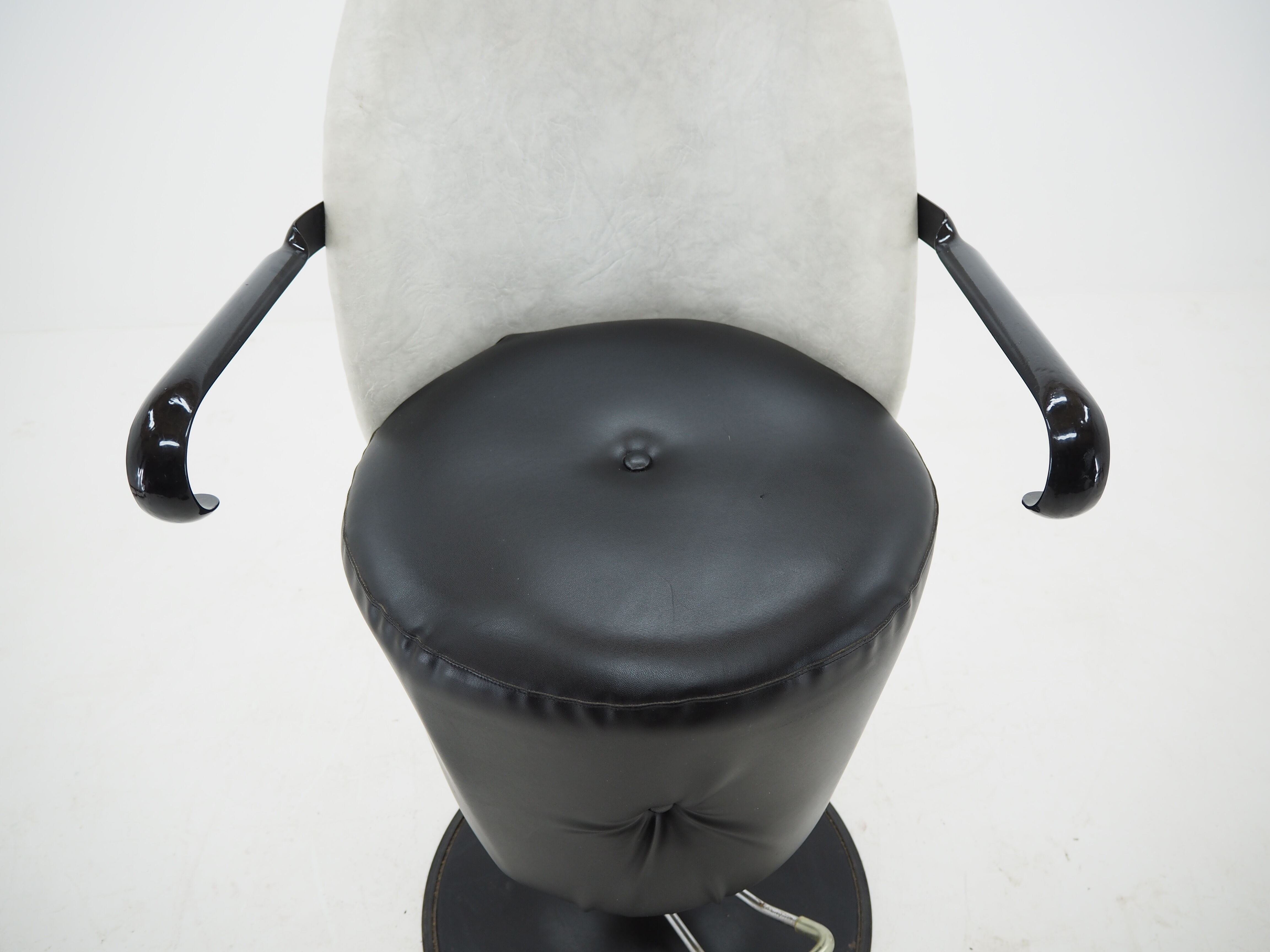 Midcentury adjustable hairdresser swivel armchair, 1970