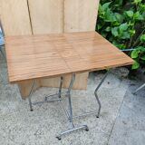Table + stools