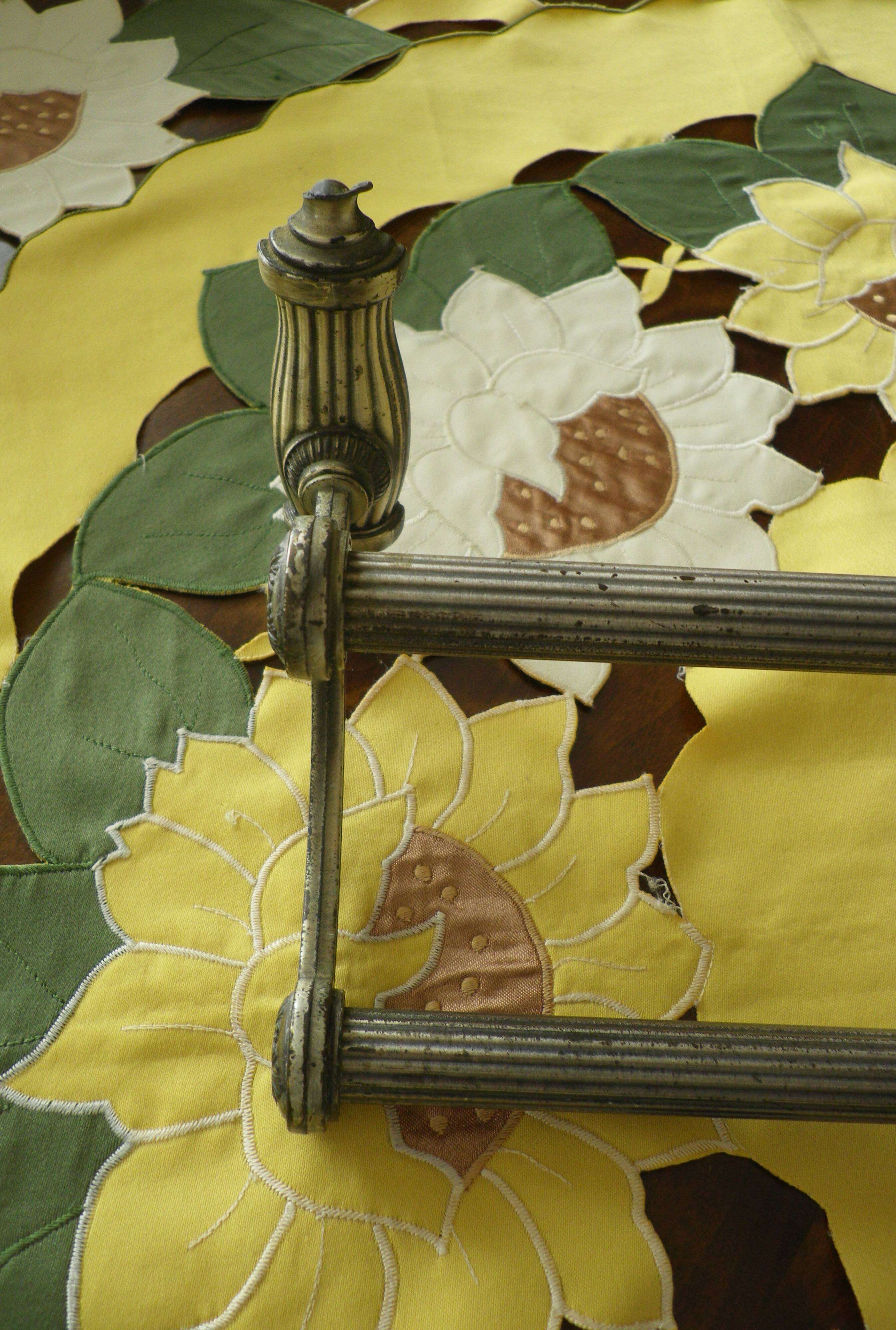 Porte serviettes double mural, style empire -1970-