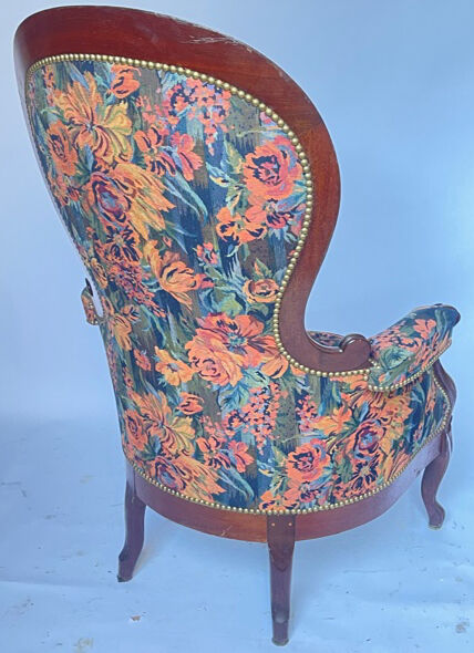 Shepherdess armchair
