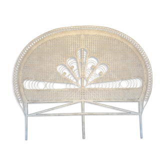 White headboard rattan