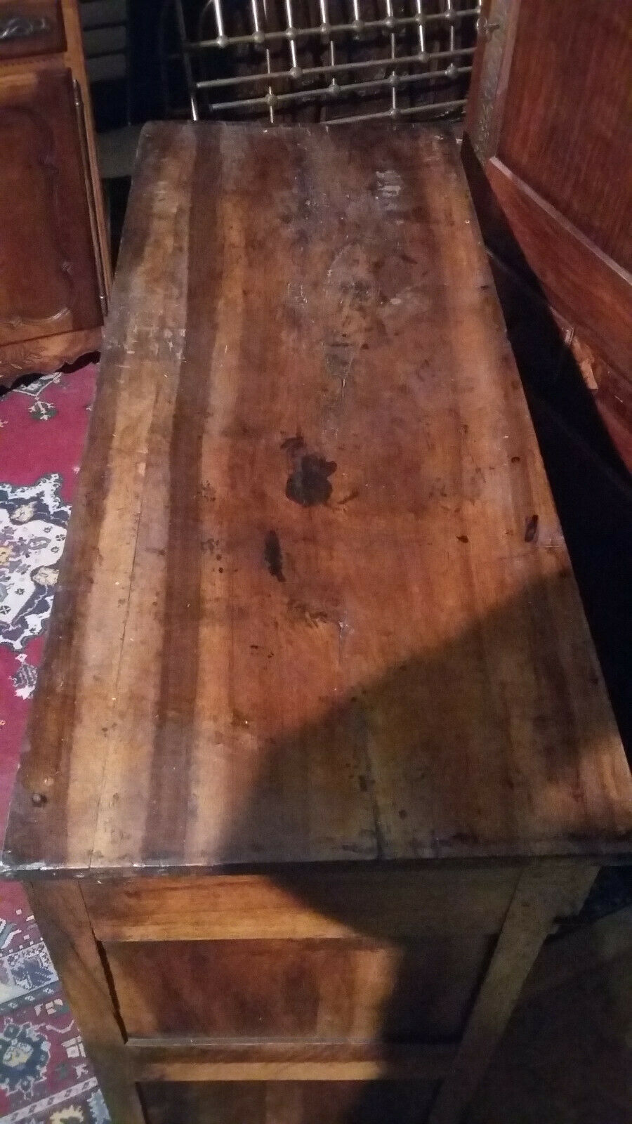 Buffet support in walnut empire era