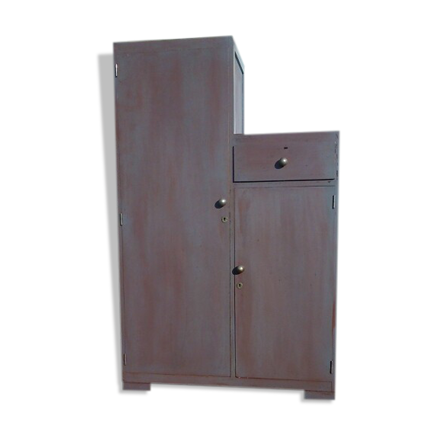 Vintage workshop vestiary