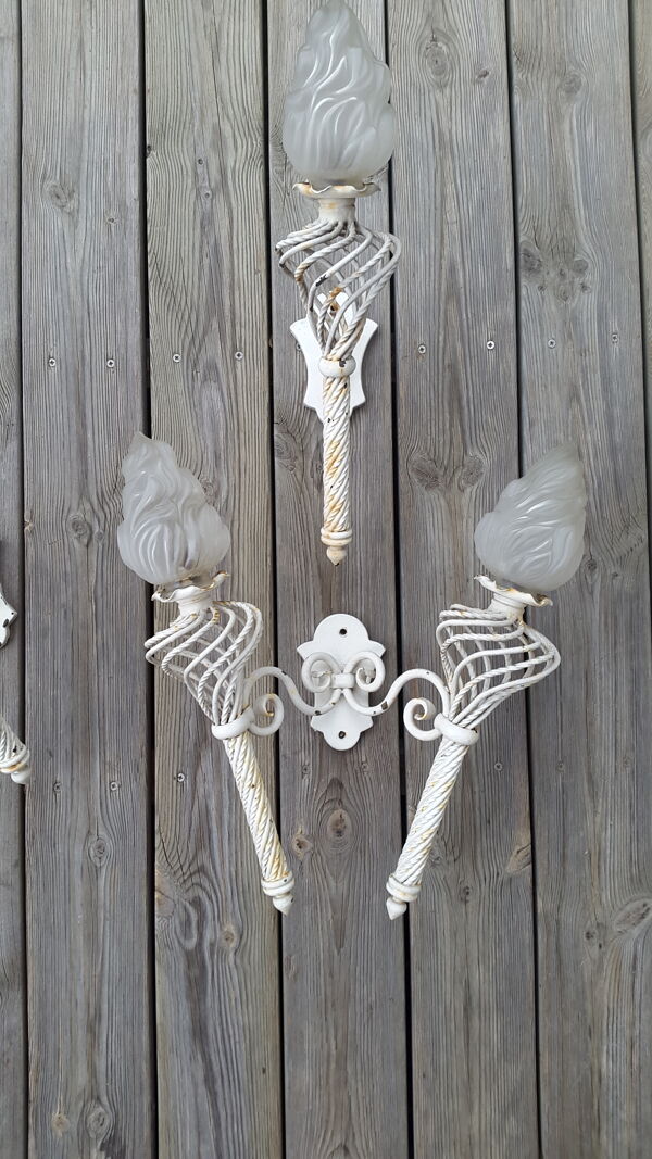 Appliques en fer forgé