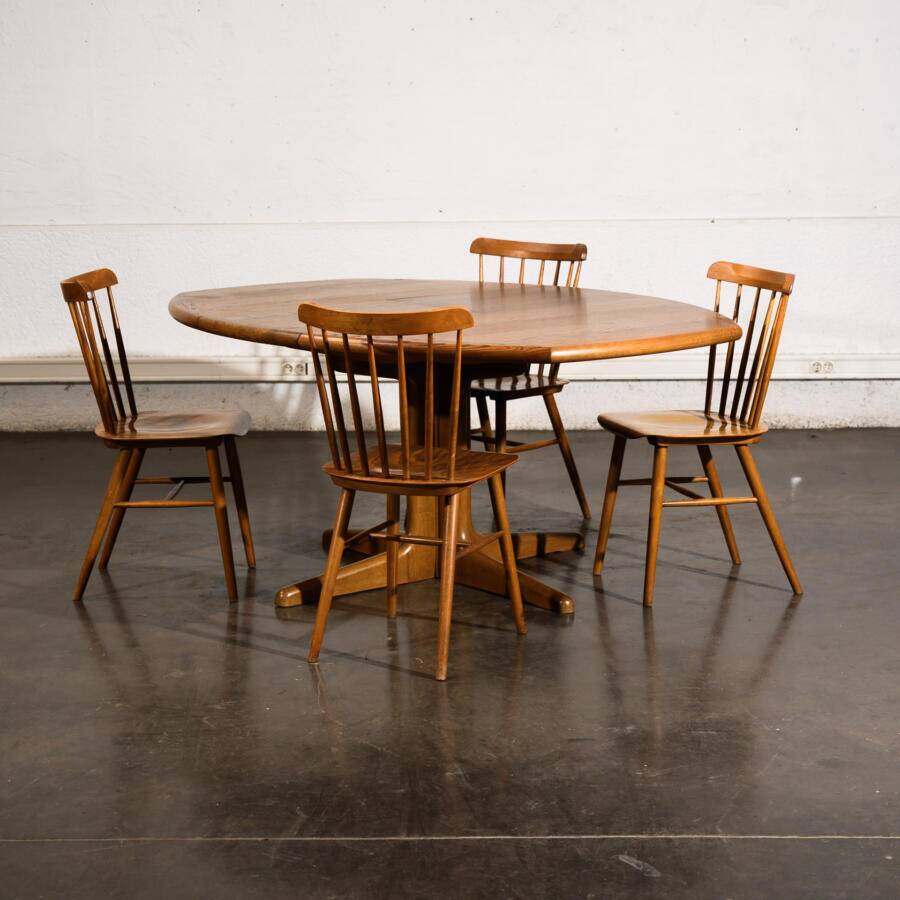 Octagonal dining table