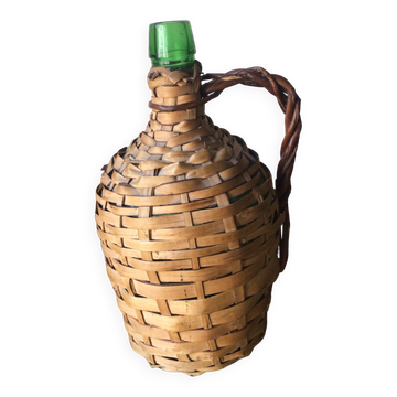 3-litre wicker bottle