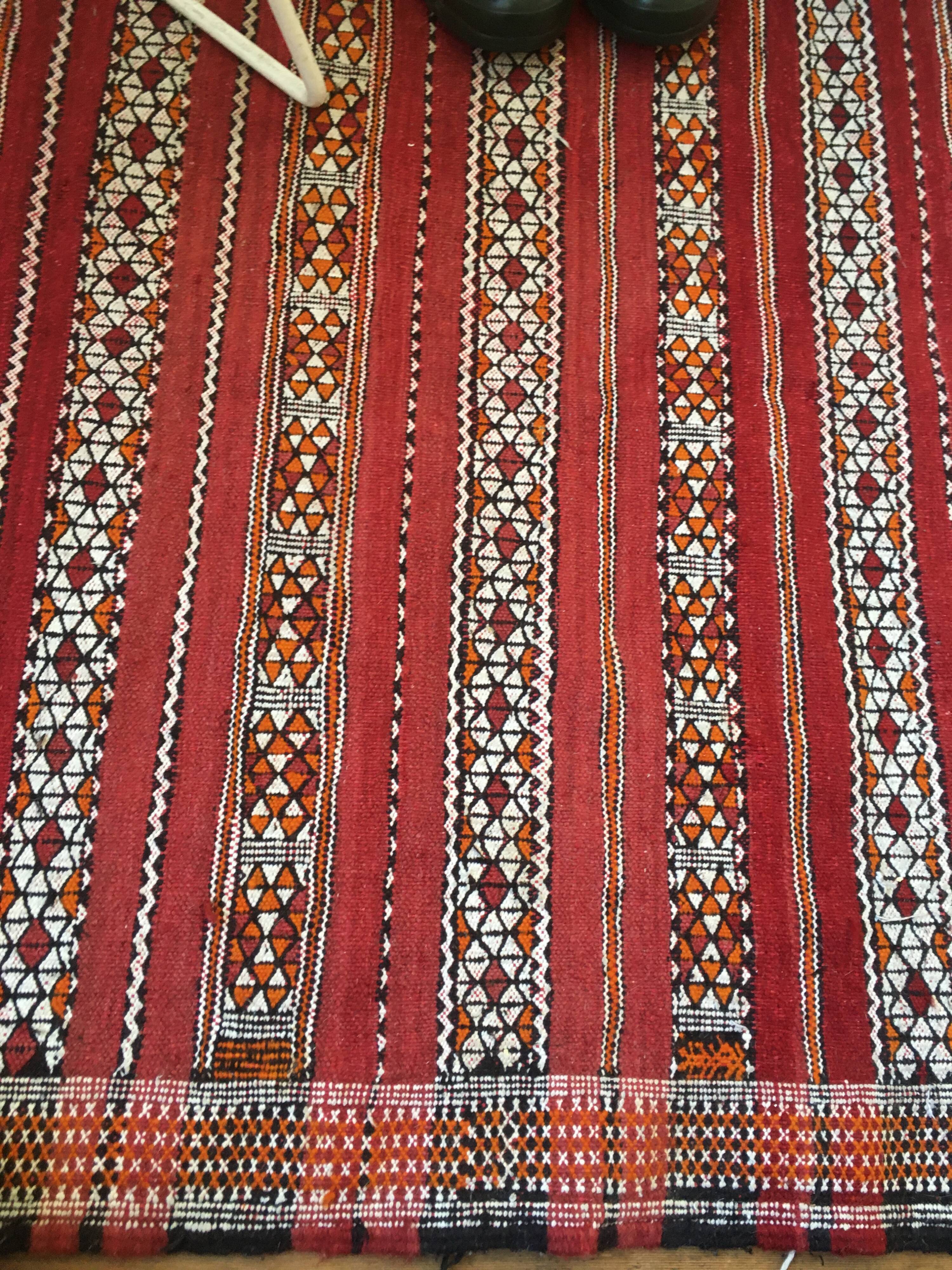 Vintage kilim carpet