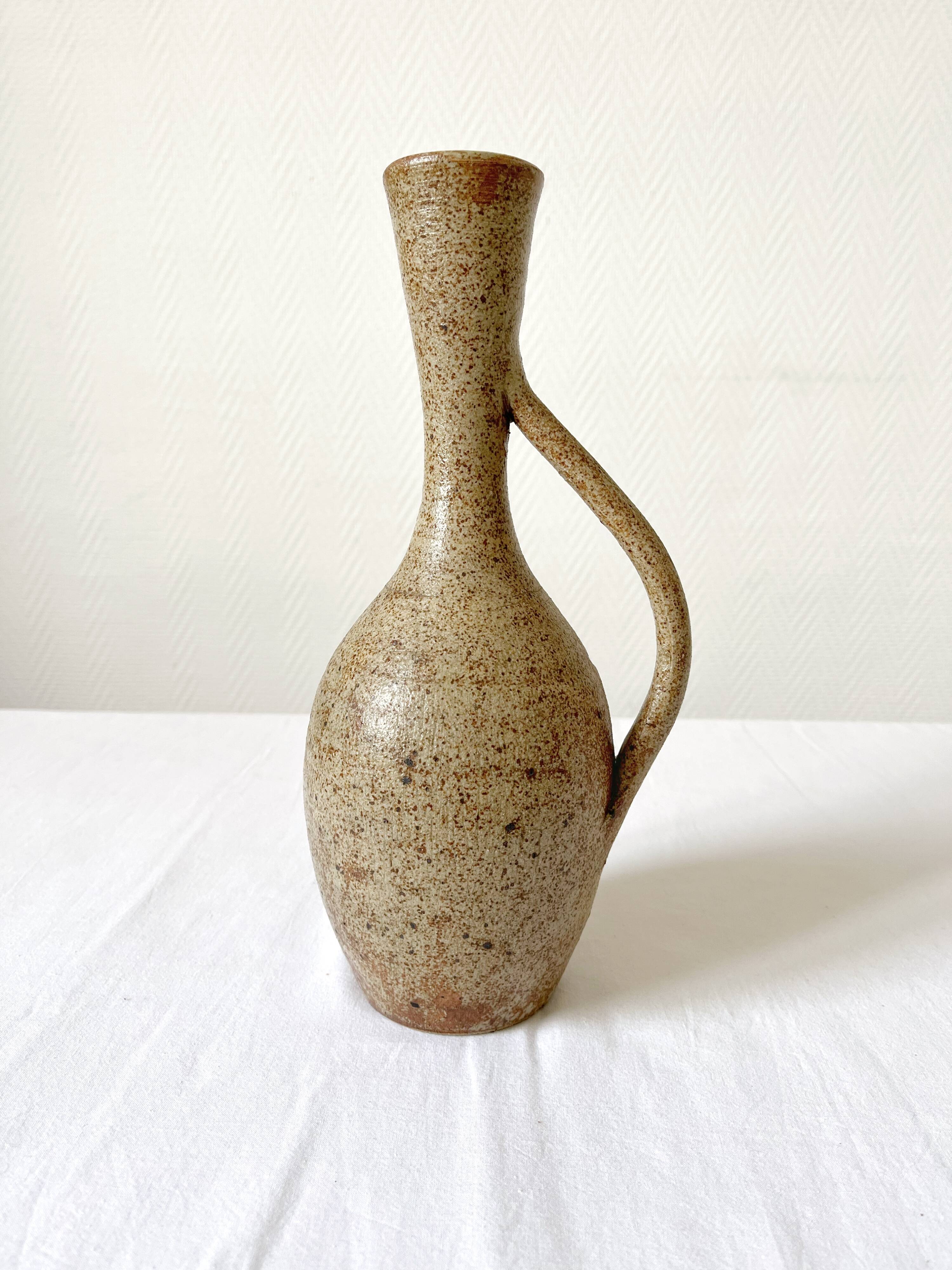 Vase carafe en grès pyrité vintage