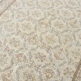 7x10 Floral Cream & Brown Vintage Rug, 212x317Cm