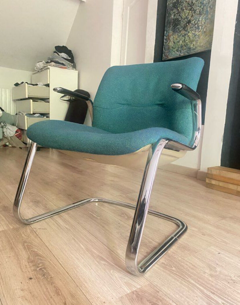Steelcase Strafor Chair