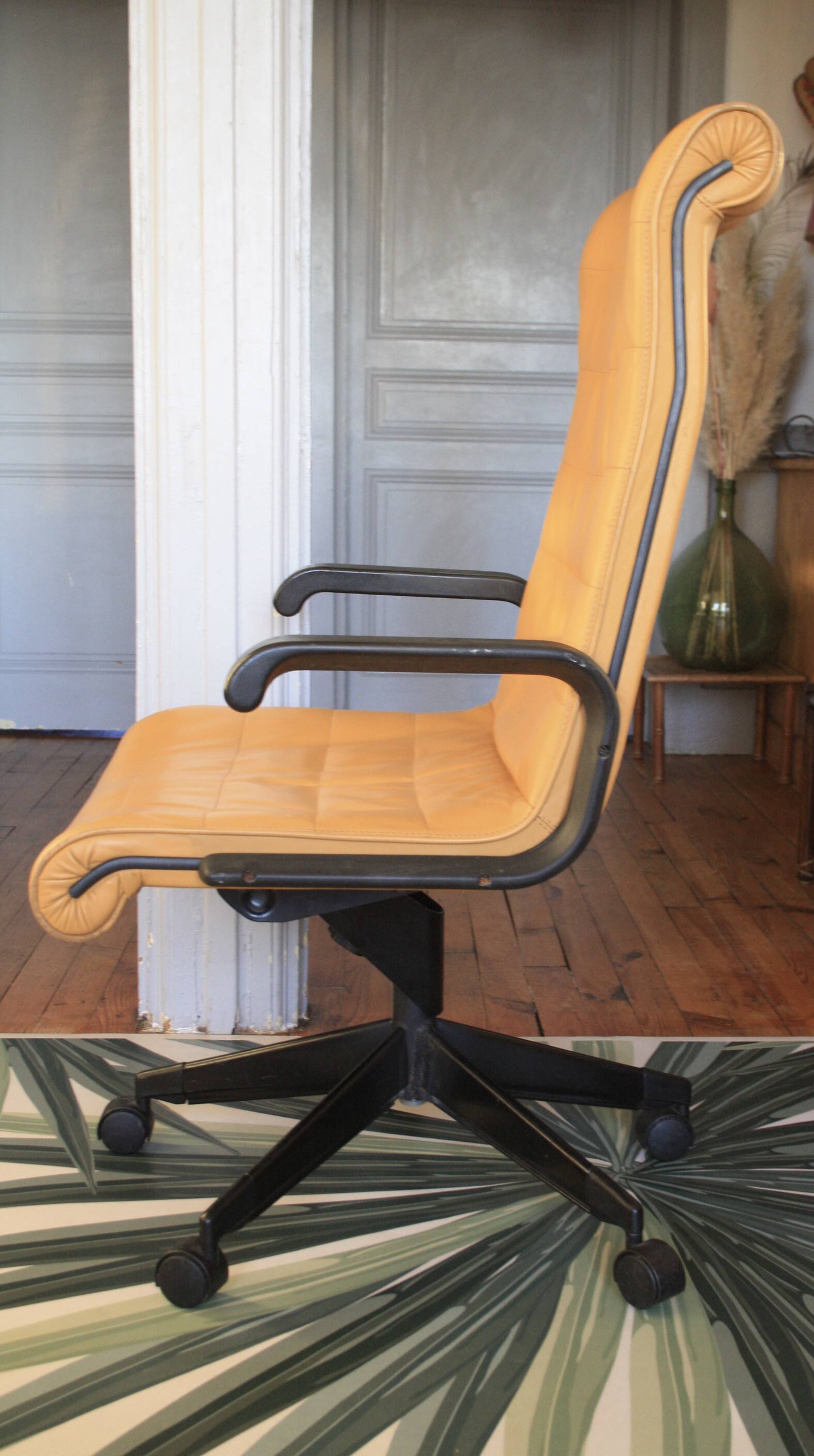 R. Sapper office chair for Knoll