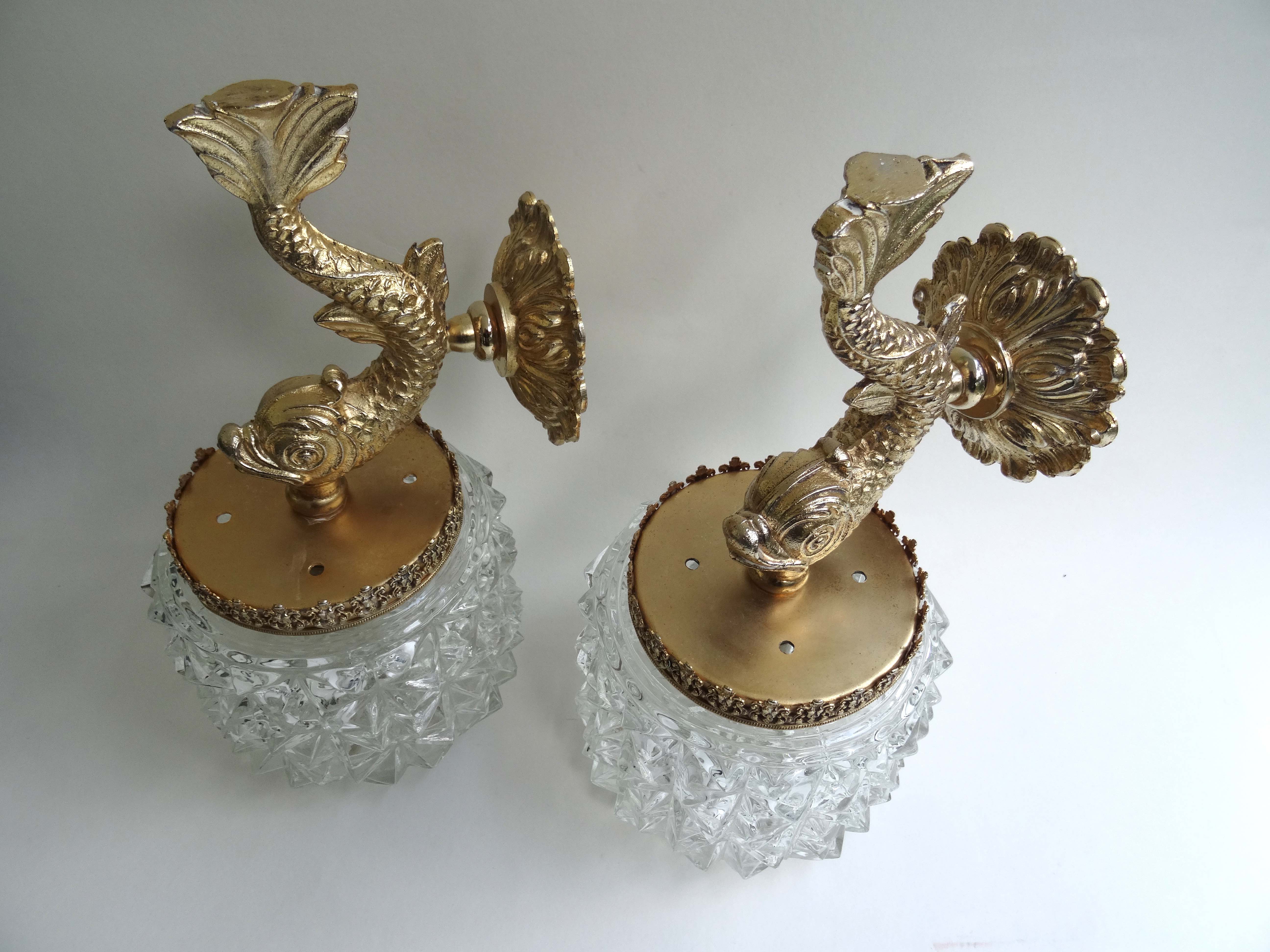Pair of wall appliques brass fish glass