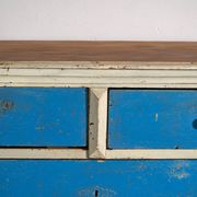Commode ancienne peinte en pin – Europe centrale, vers 1890