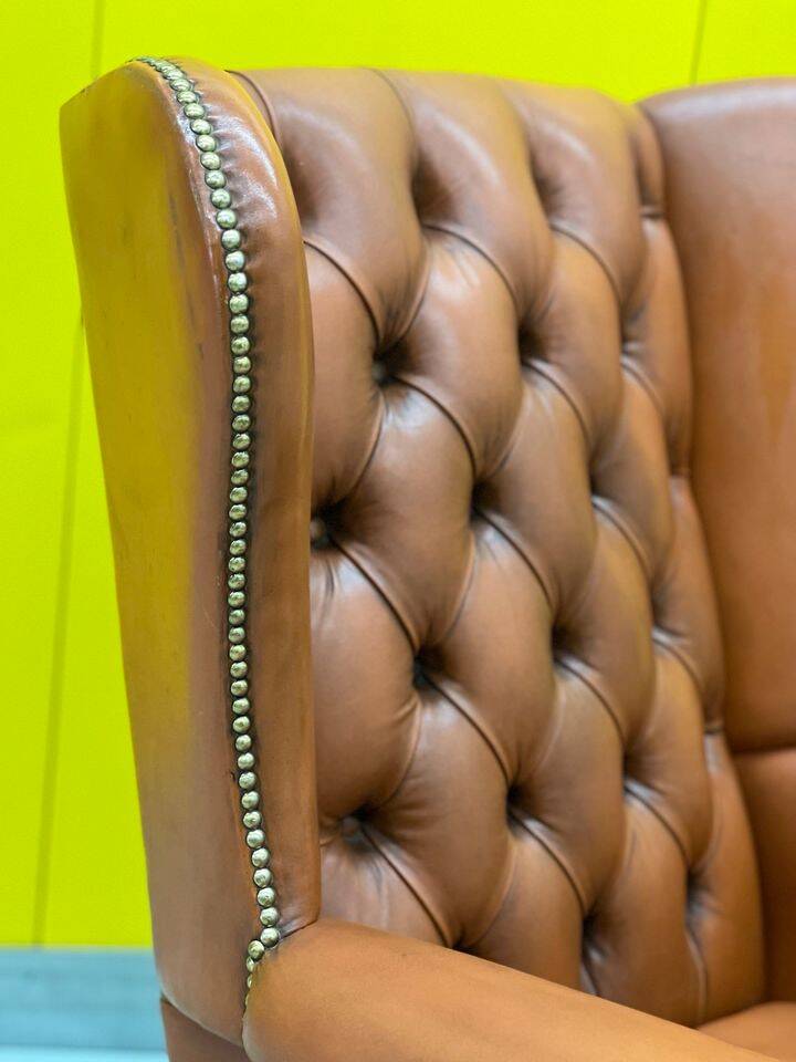 Fauteuil Chesterfield en cuir marron clair vintage