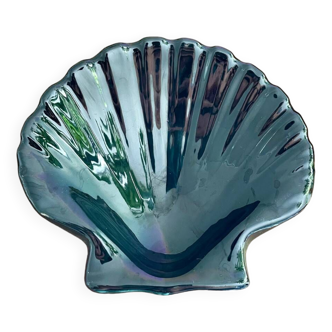 Shell pocket tray
