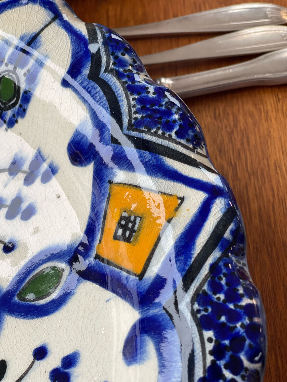 Ceramic dish