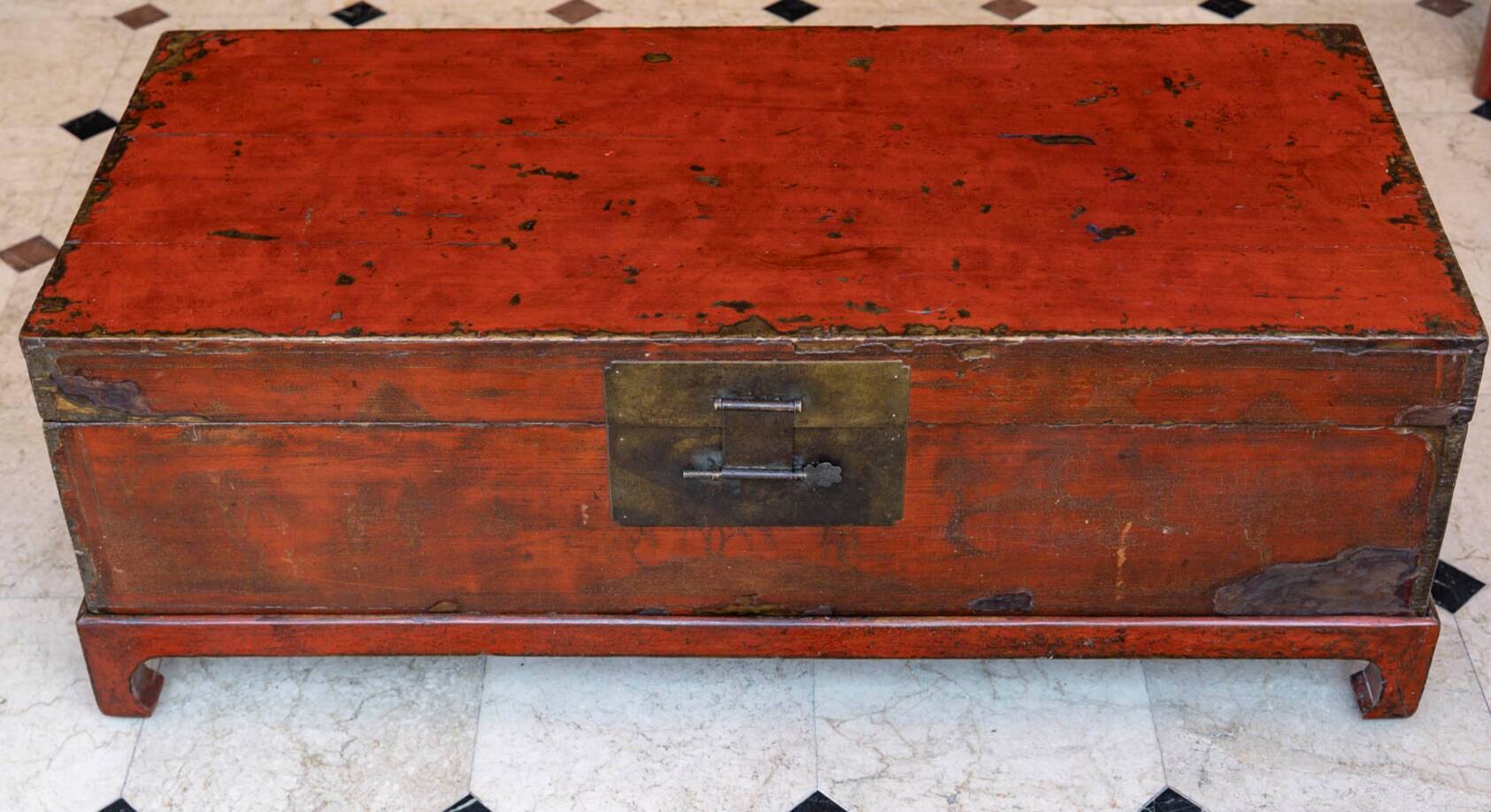 Antique Chinese chest on base