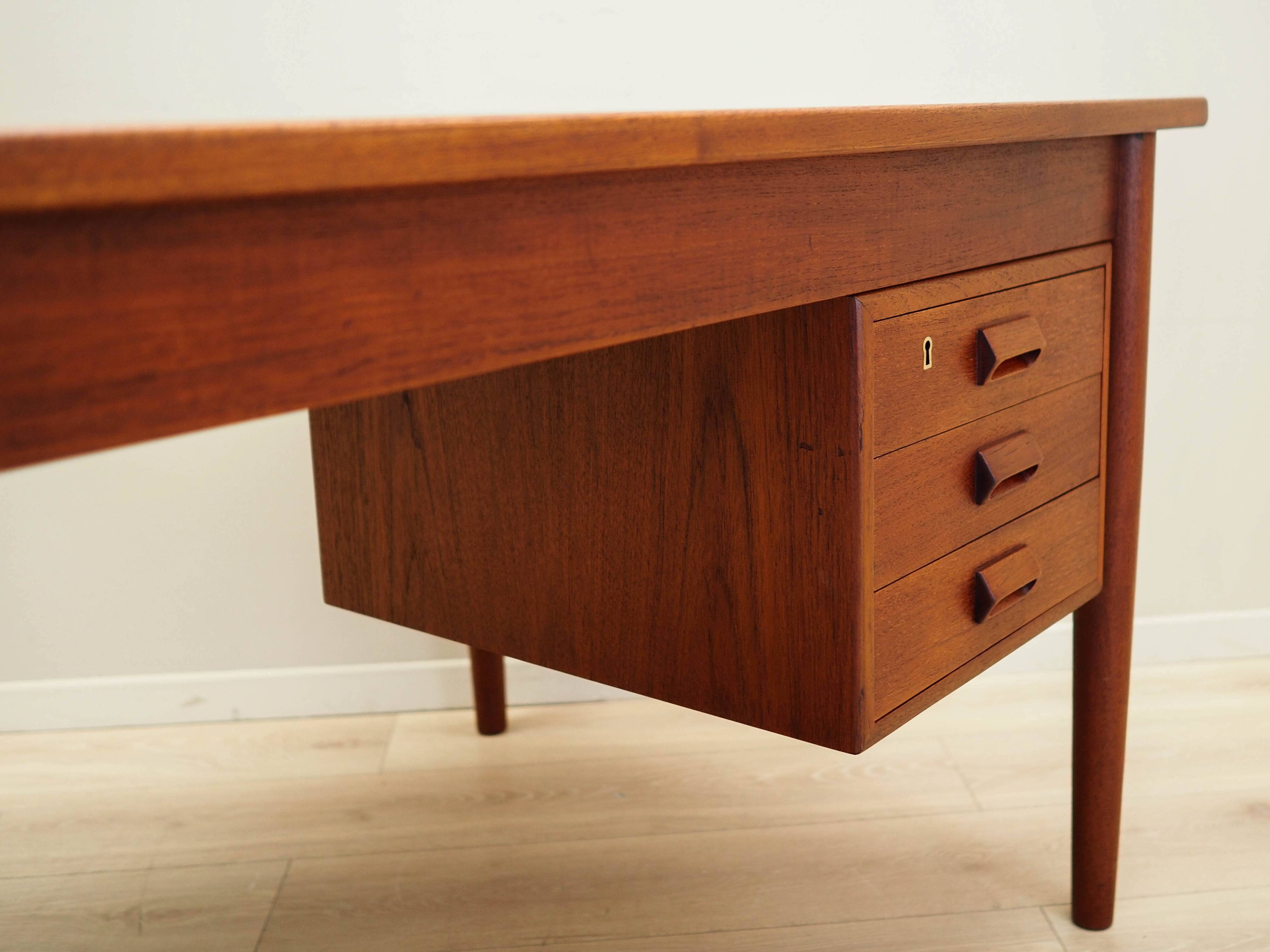 Teak desk, Danish design, 1960s, designer: Børge Mogensen