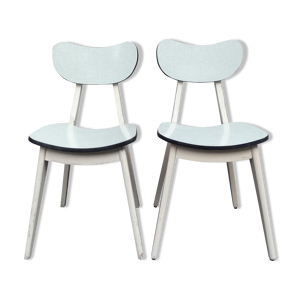 2 chaises en formica