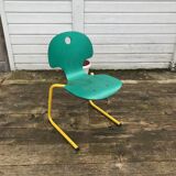 Chaises de collectivité, de cantine, vintage
