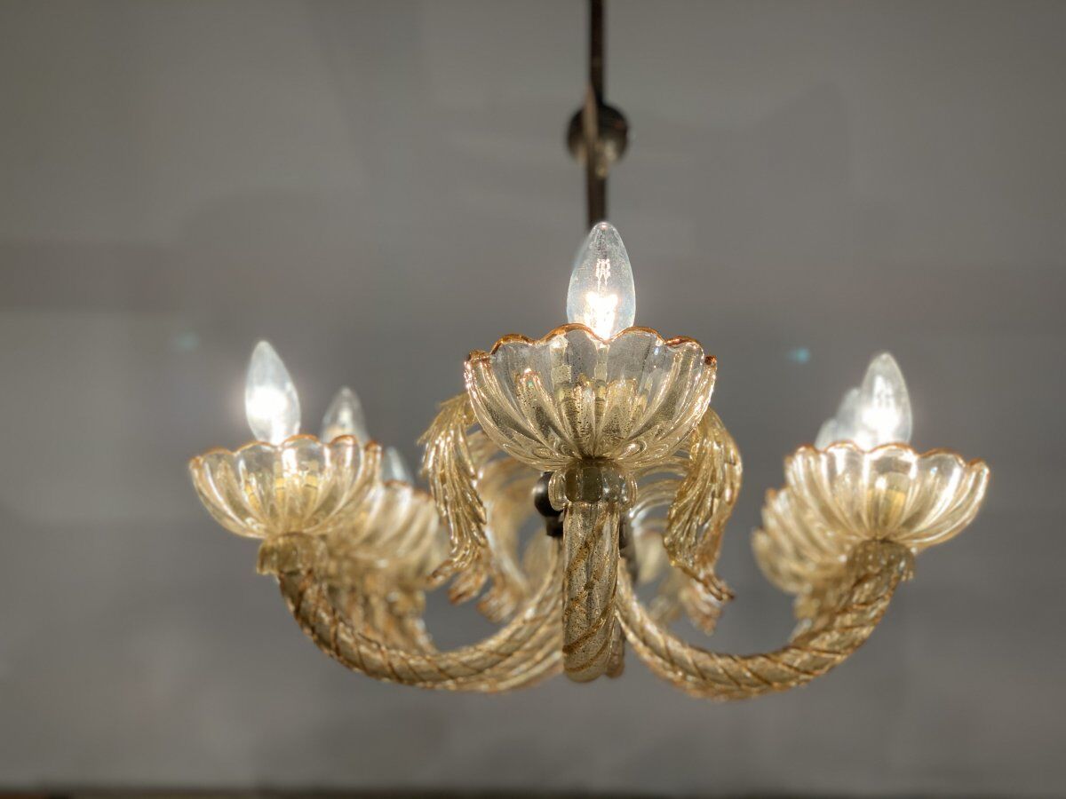 Lustre en verre de Murano doré et mordoré, Venise vers 1940