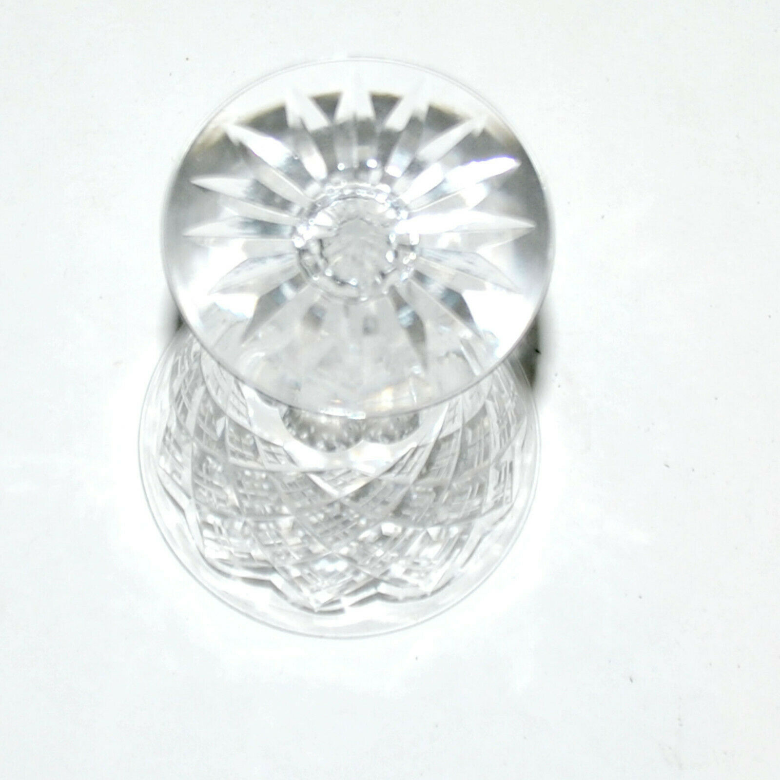 Series of 6 glasses with port on conical stand in cut crystal