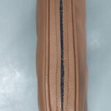 Canapé 3 places danois des années 1970 en cuir marron avec structure en hêtre