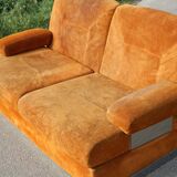 Canapé orange cuir suédé et acier. Circa 1970
