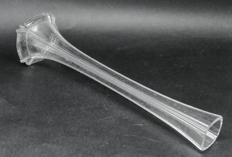 Vase Art nouveau, verre pressé, Hortensja Glassworks, Pologne, années 1930