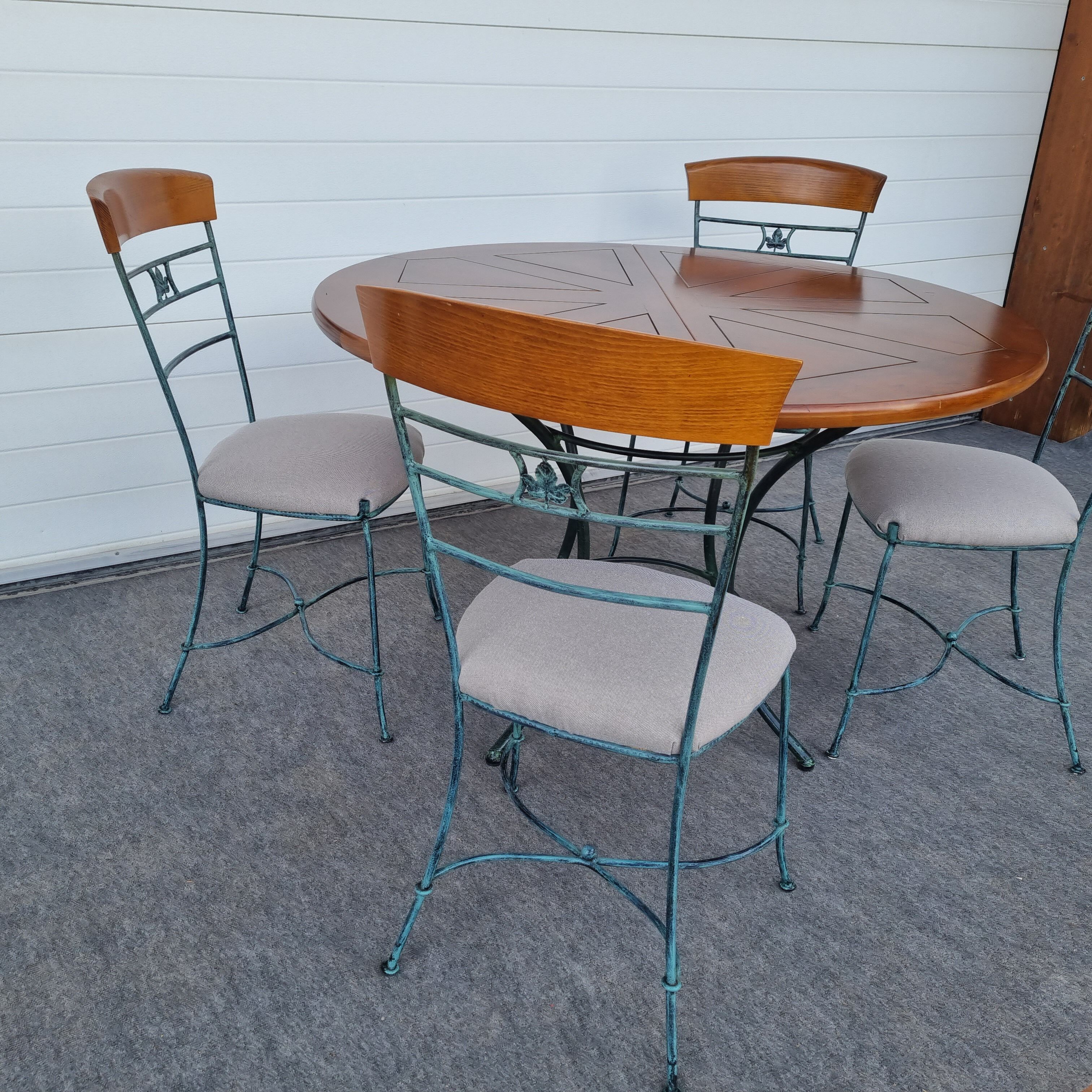 Set of 1 Table and 4 Chairs wrought iron 80s