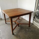 Table en  chêne doré, art nouveau