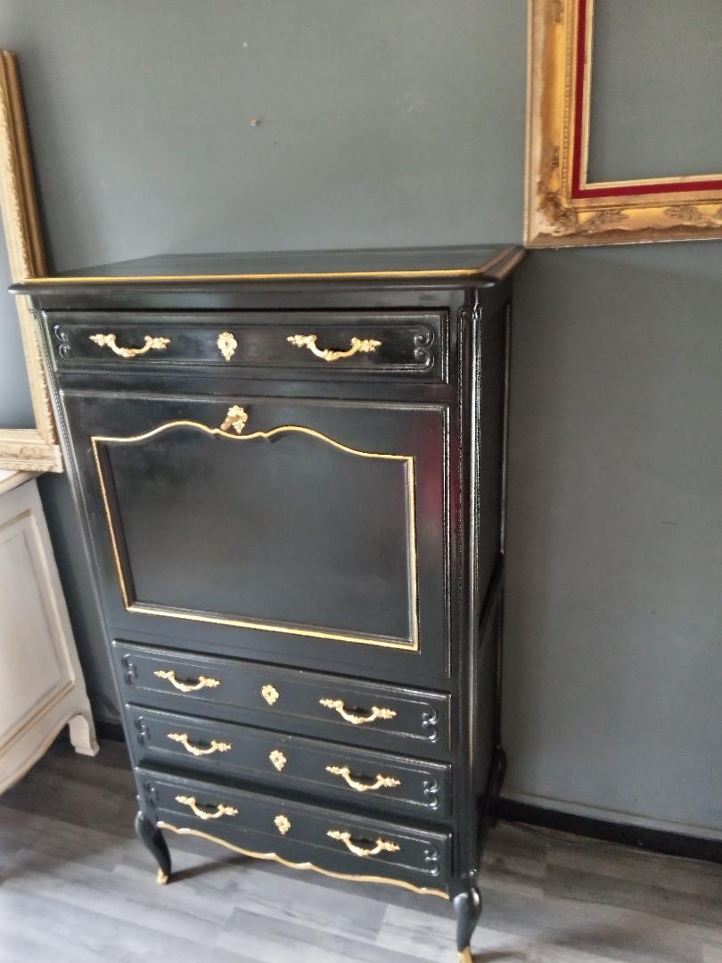 Black and gilded Louis XV style writing desk
