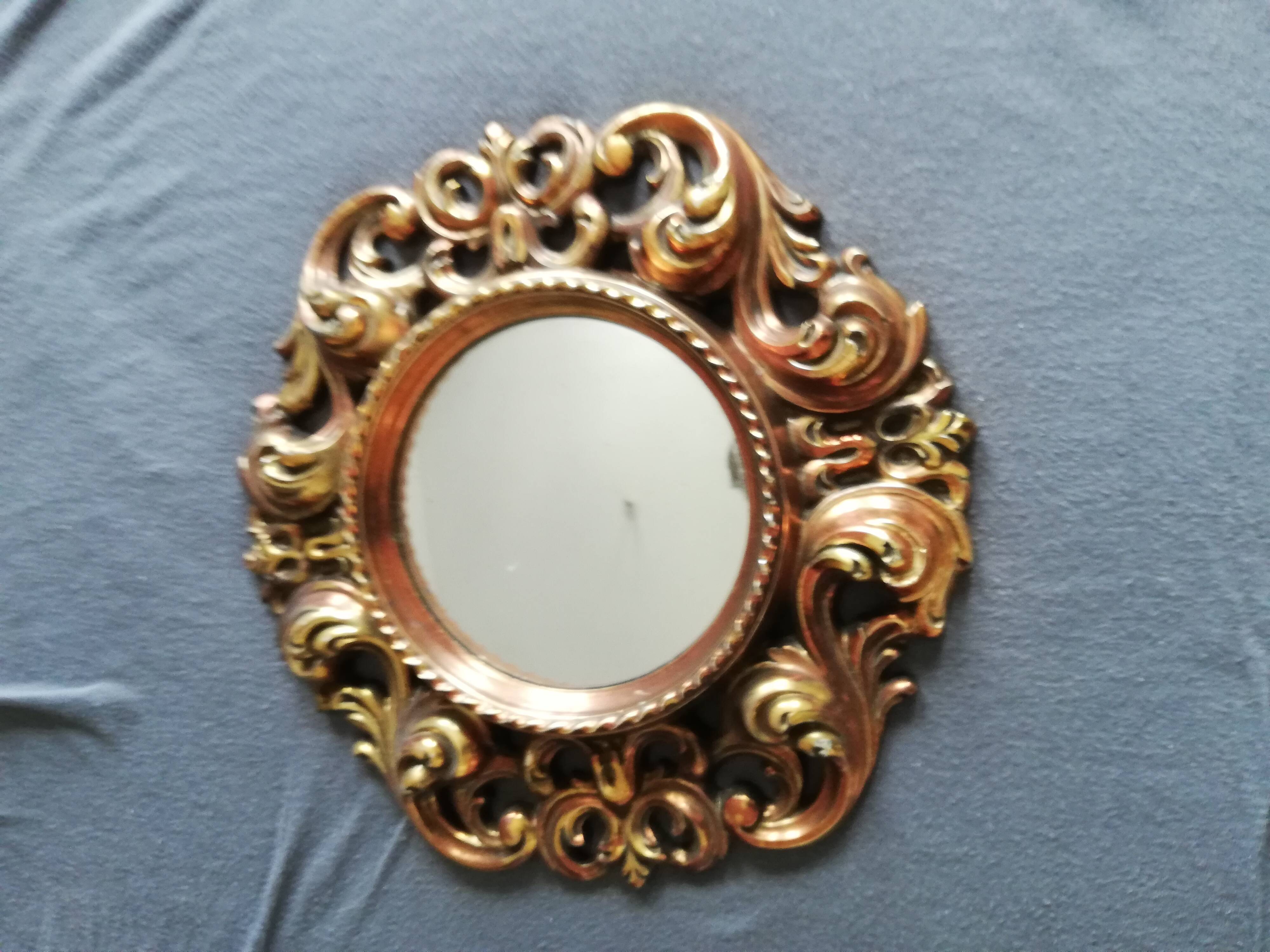 Mirror sun style bulging convex