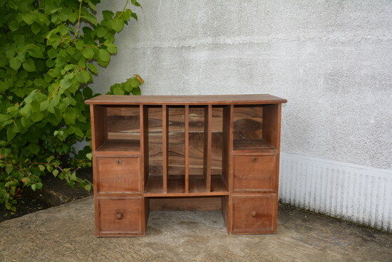 Shelf, desk top, locker