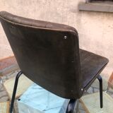 Fauteuil en cuir vert bronze 1950