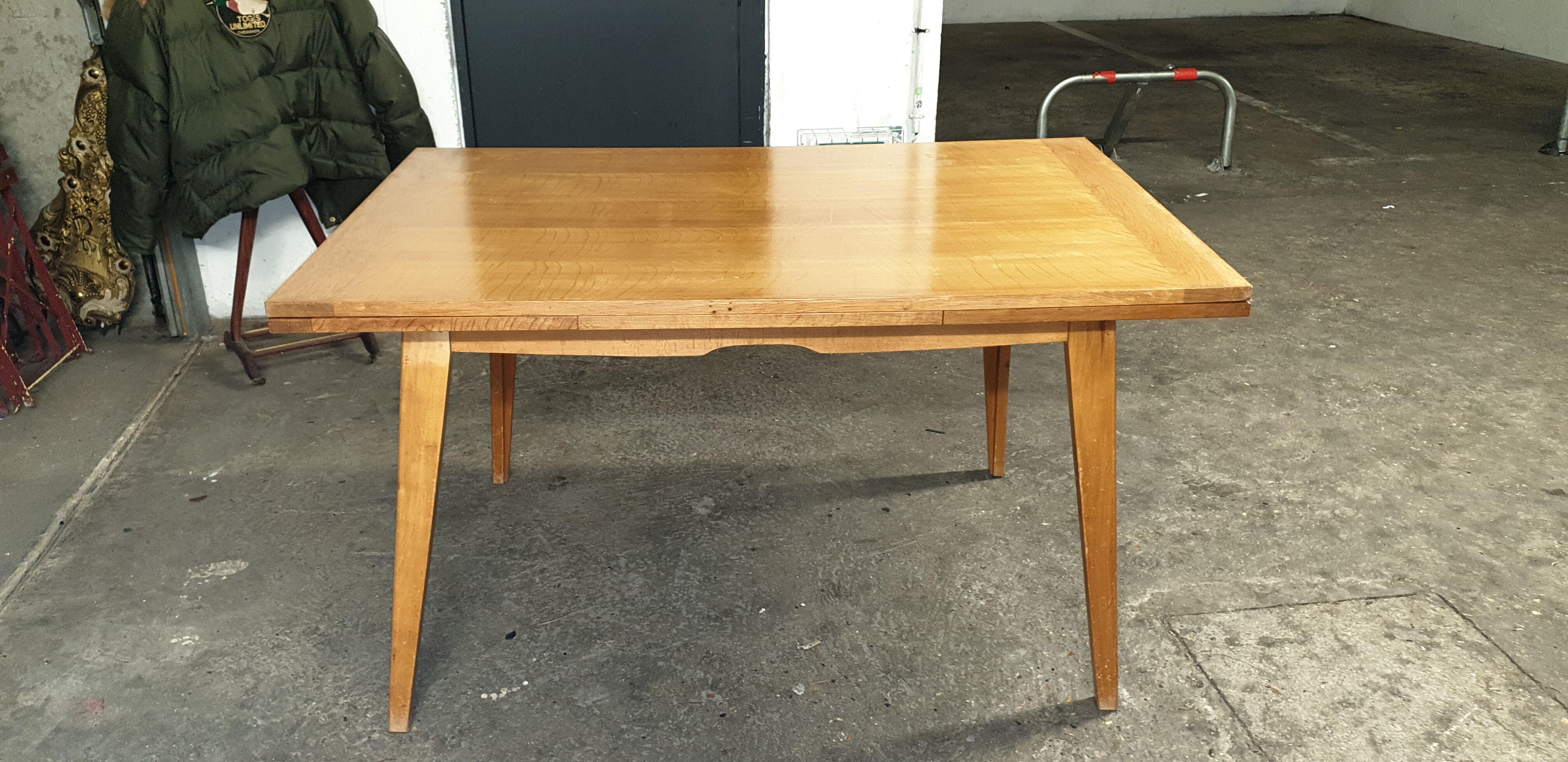 Vintage dining room table